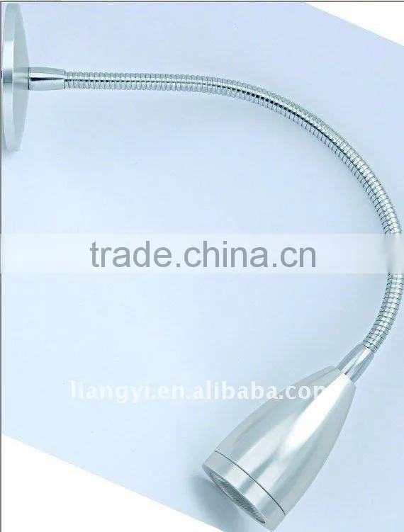 High power wall light