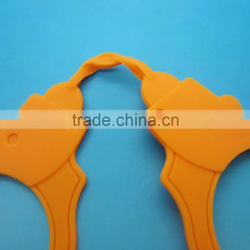 soft plastic handcuff toys kids police toys silicone rubber handcuff police handcuff toy