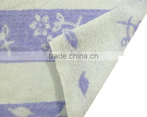Fresh Leaf Pattern Cotton Jacquard Hand Towel