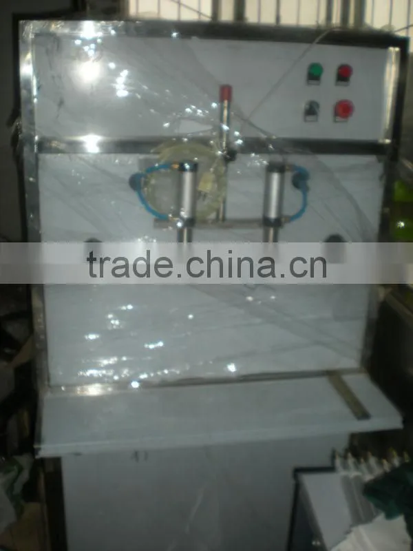 Two Heads Filling Oil Line