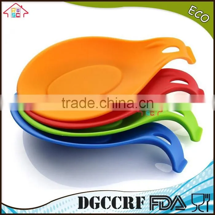 NBRSC Spoon Rest Flexible Silicone Spoon Holder Handle Hole Design for Placing Spoon without Mess Kitchen Utensils Set of 5