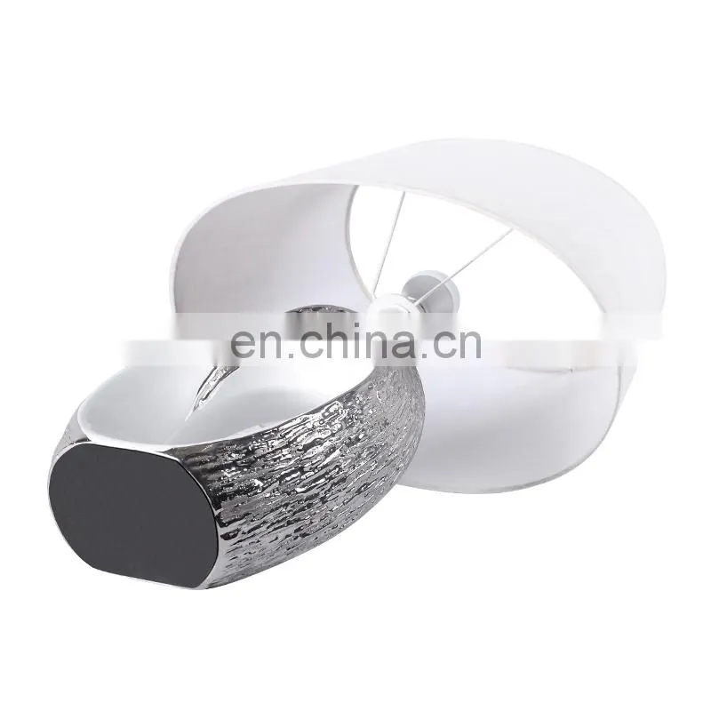 Luxury beautiful modern style home decoration table lamp made in China