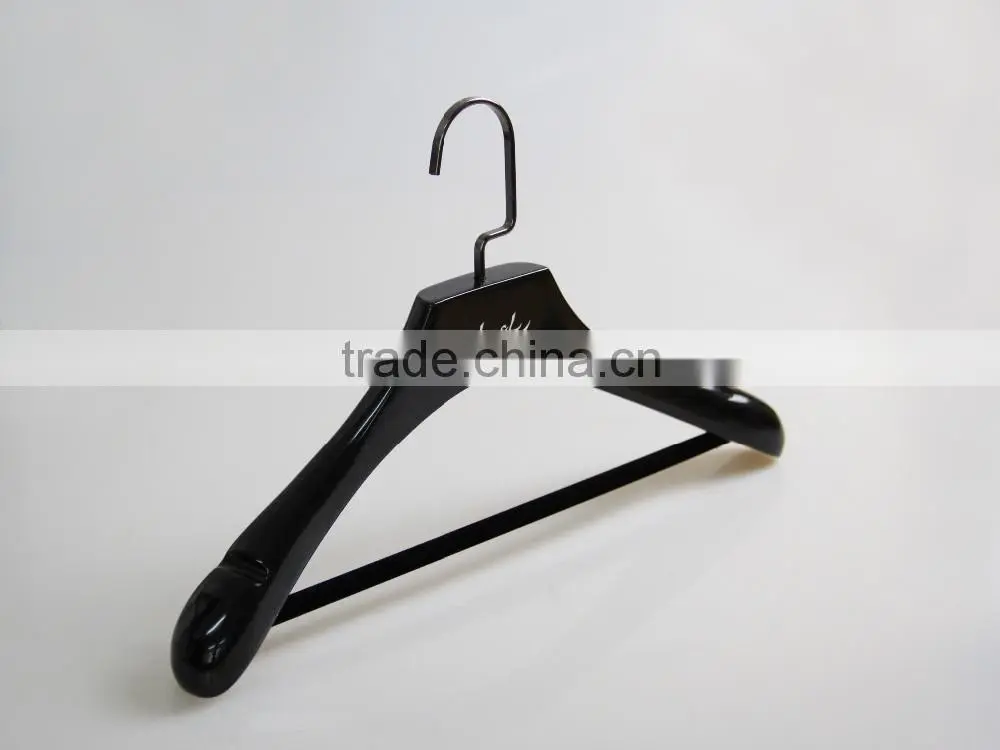 good quality black wooden top and pants hanger for clothes