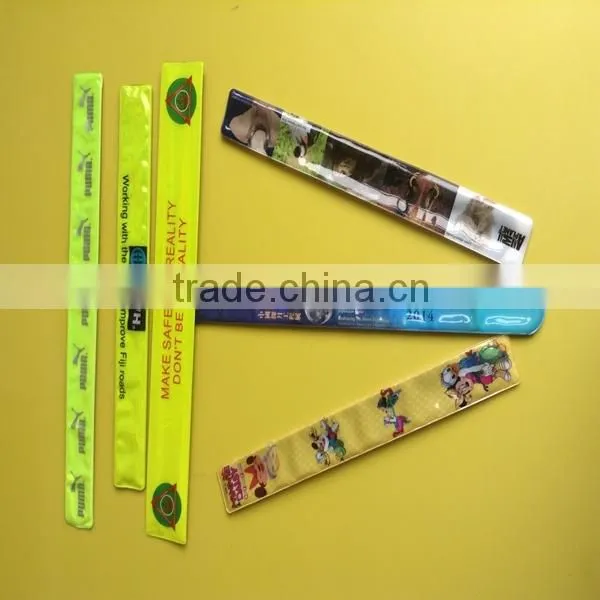 2015 Cheap Promotional Custom PVC Reflective Ruler Slap Bracelets