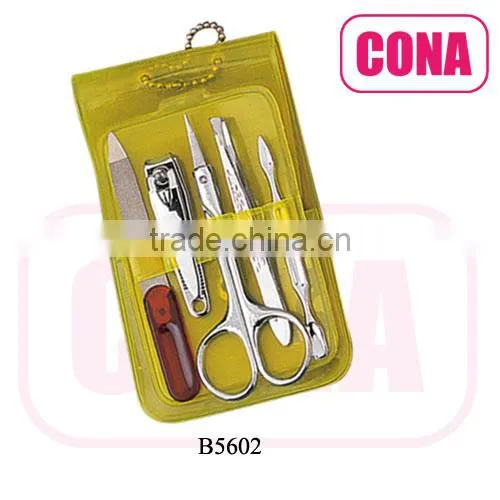 4pcs travel kit/manicure set with blister
