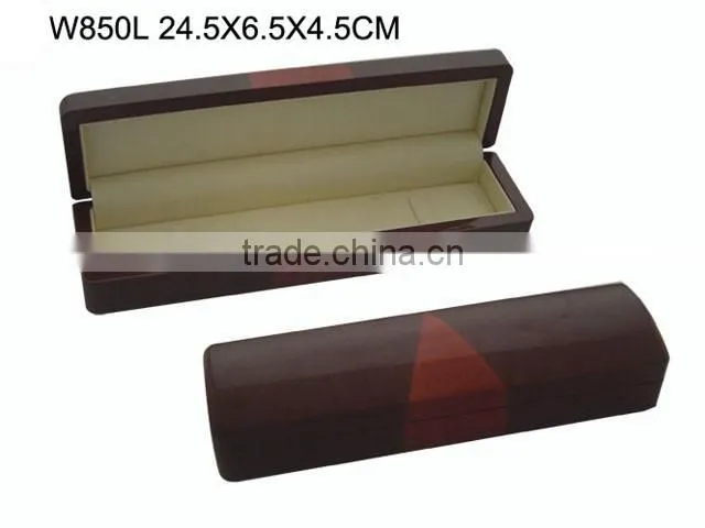 W851B High Glossy Velvet Lining Painted Wooden Jewelry Bracelet Box