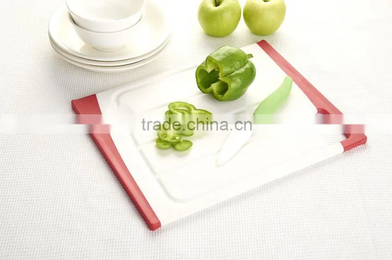 New Design Rad Plastic Antibacterial Non Slip Cutting Board Square Shape Chopping Board