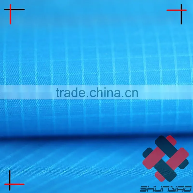 0.25 cm double string 20D ripstop nylon fabric with cire finishing for down jackets