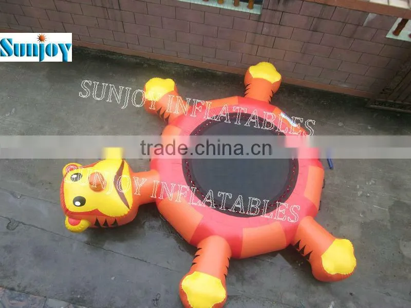2016 hot sale china supplier funny inflatable water games