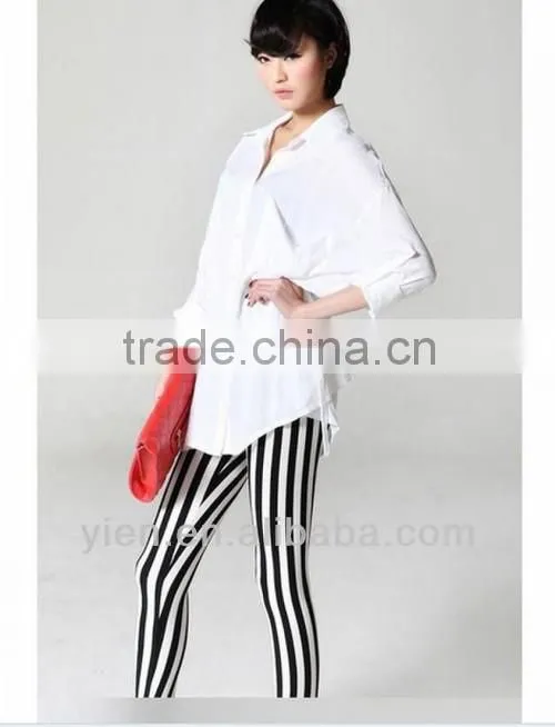 Ladies Leggings Sex Photo 2014 , Black And White Stripe Leggings