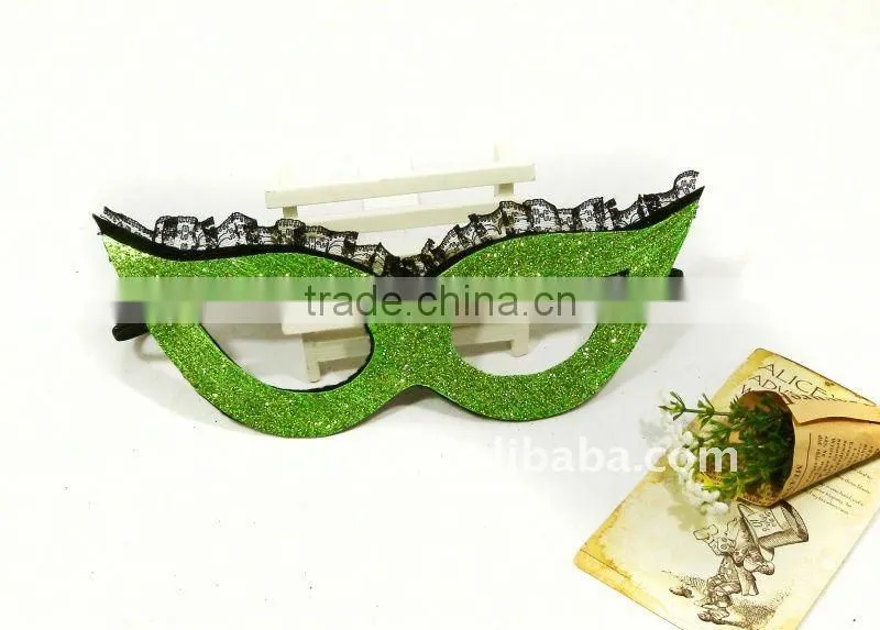 Fashion purple glittered fabric Party face mask