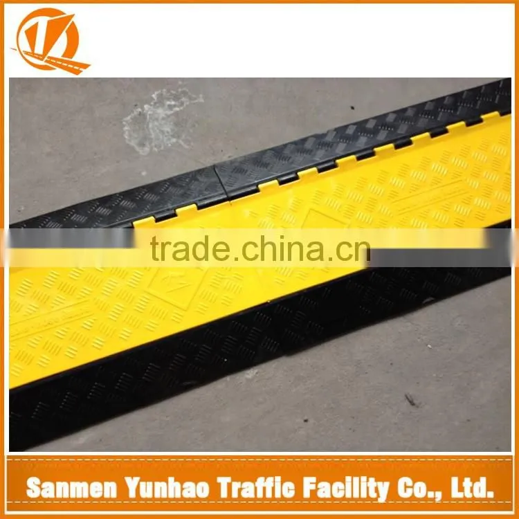 Wholesale china goods three channel cable protector best selling products in japan