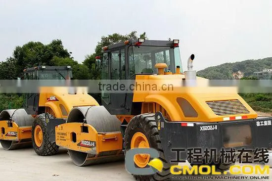 XCMG Brand Mechanical self-propelled Single Drum Road Roller XS142J/XS162J/XS182J