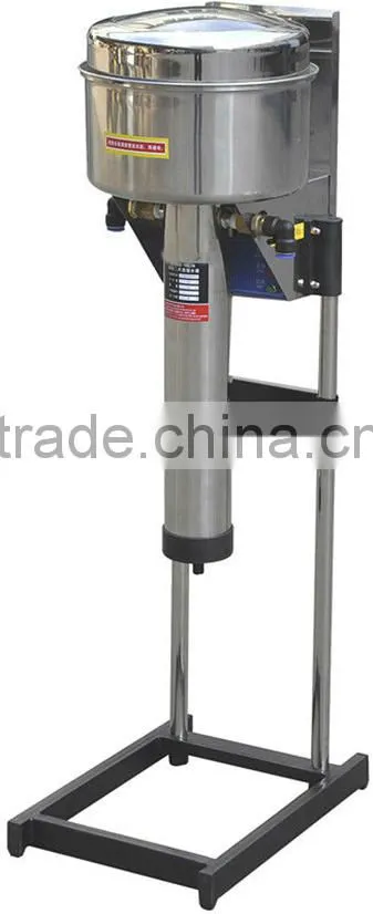 Vertical or mounted electric water distillation equipment