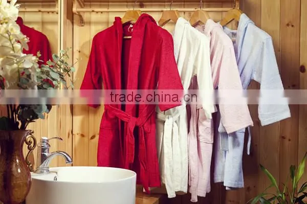 Wholesale 100% cotton soft skin protection kid bathrobe