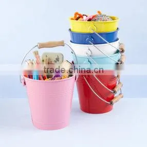 2015 New Available Christmas Wedding Candy Tin Bucket, Bot