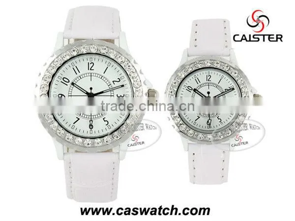 Diamond decorated saw tooth case side pair watches