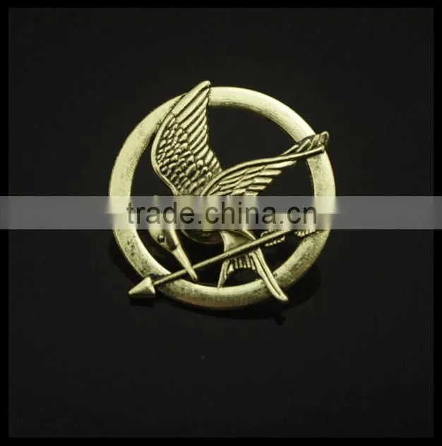 Hunger game gold bird Sweater clips Cardigan clips collar clips Gold sweater guard