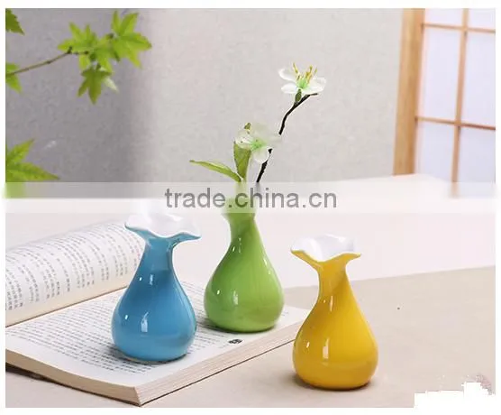 Chinese ceramic vase wholesale flower shape with bright and colored glazed for furnishing
