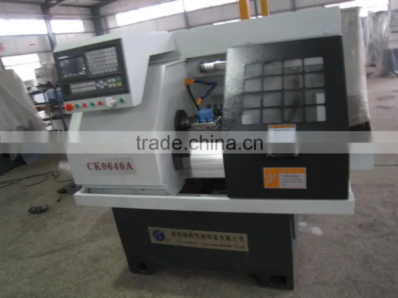 CK0640A cnc lathe machine price in india with flat bed type