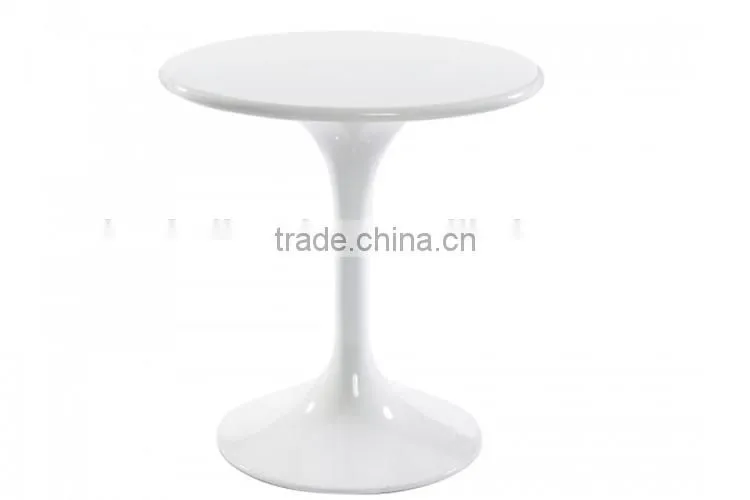 T014 Alabaster table