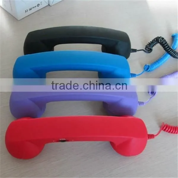 Radiation-proof handset receiver for mobile phone