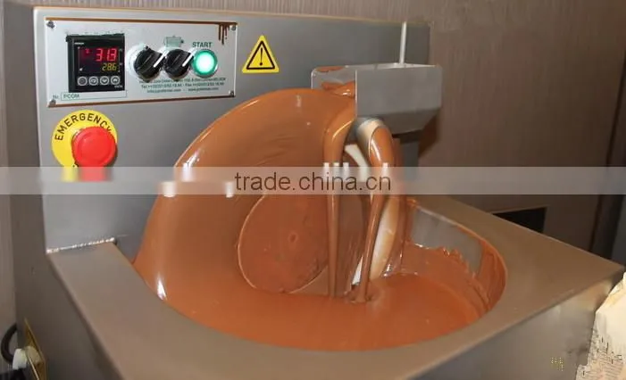 Cheaper price high quality chocolate forming machine/chocolate melting machine