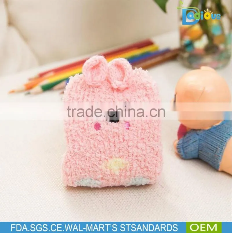 Wholesale Animal Shape 100% cotton soft touch thermal newborn baby socks with box packaging