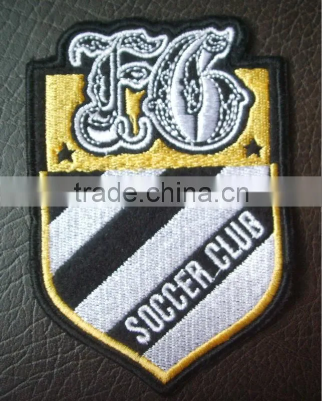 Customized custom clothing labels