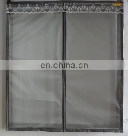 In the Middle open type of Magnetic Screen window netting for Preventing Bugs