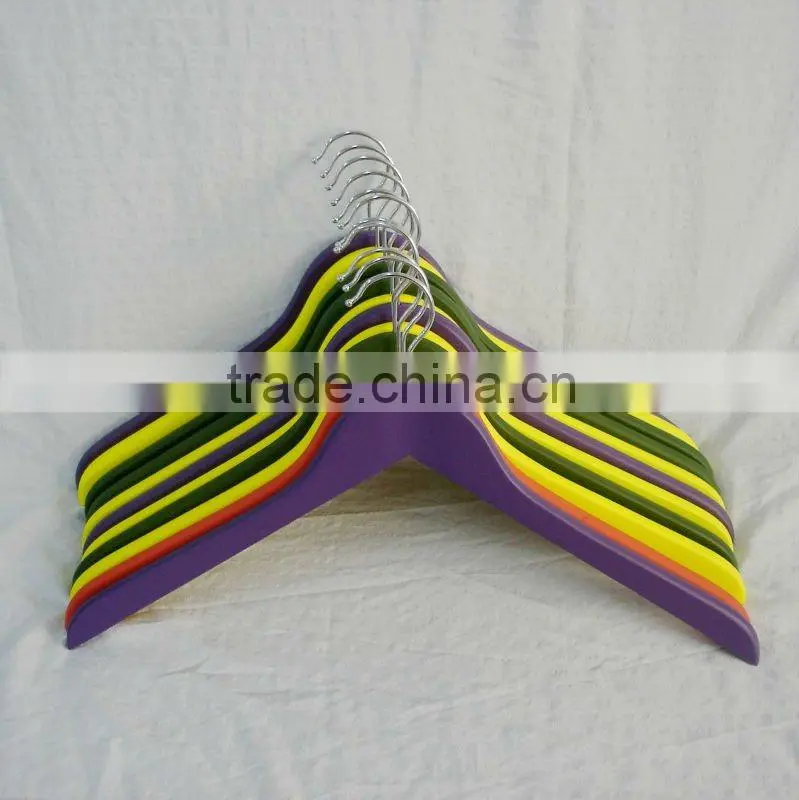WA36 purple wood hanger for shirs