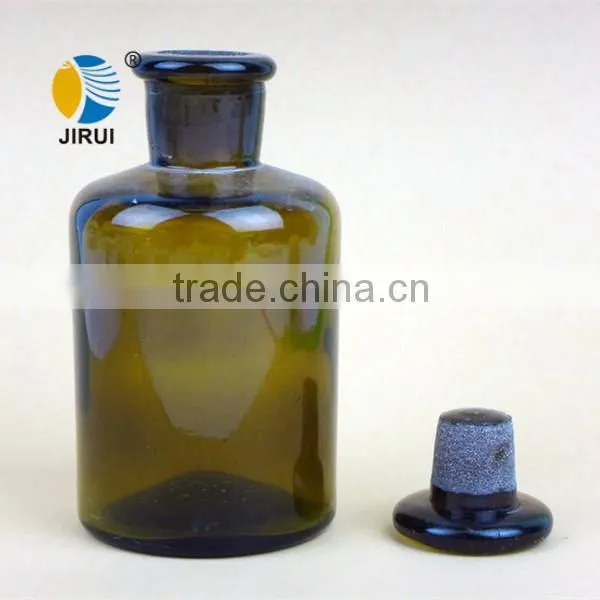 250ml Small Mouth Amber Glass Reagent Bottles