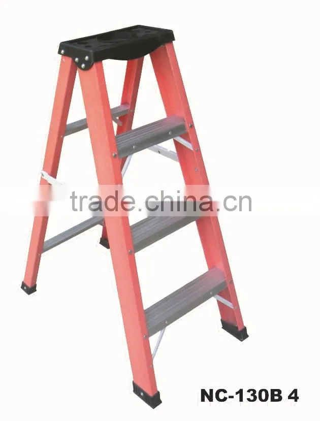 Non conductive fiberglass step ladder NC-130B6