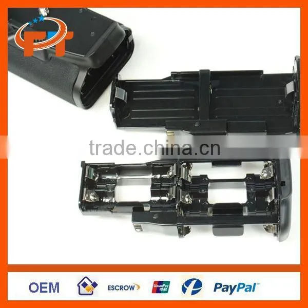 Meike Battery Grip for Canon 650D T4i 600D T3i X5 550D T2i X4 BG-E8