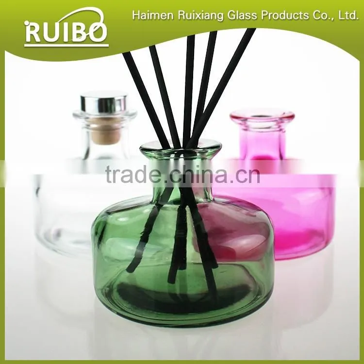 Hot sale wholesale 100ml elegant reed diffuser bottles with diffuser reeds and silver lid