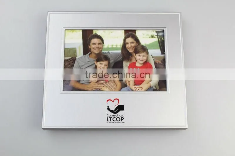 2014 the newest Recordable photo frame/talking photo frame for birthday souvenir,promotional gift