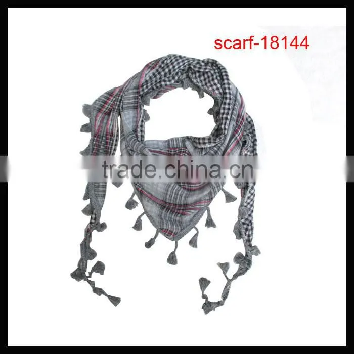 Hot Sale grid pattern triangle Lady Scarf