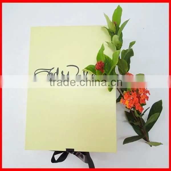 Rural Fresh Beautiful Style Nice Quality Paper Folding Gift Box With Ribbon Folding Jewelry Box