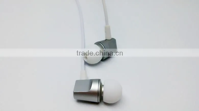 promotional Microphone Earbuds With Custom Logo