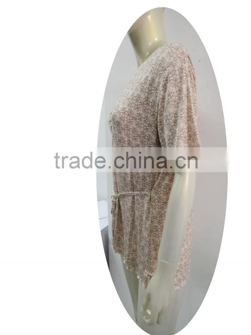 V-neck front gather ribbon trim shortie