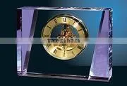 2016 Wholesale cube shape crystal clock