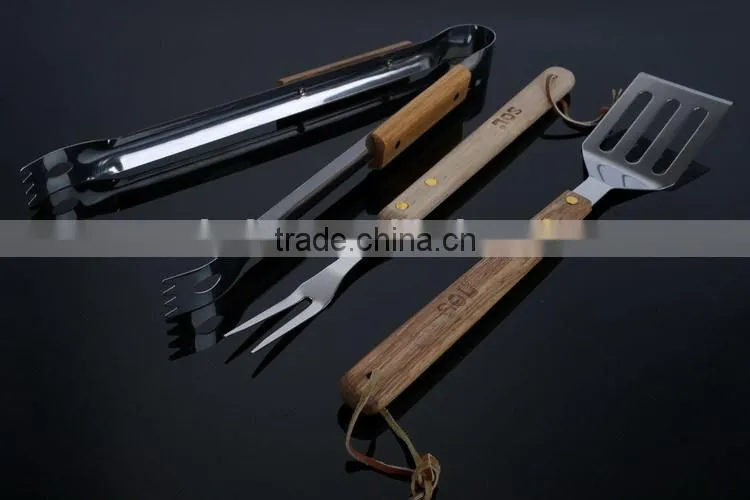 2015 year hot sale tool bbq kit bbq grill deluxe bbq tool set