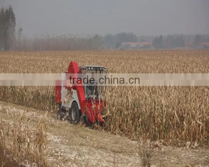 three rows corn harvester machine