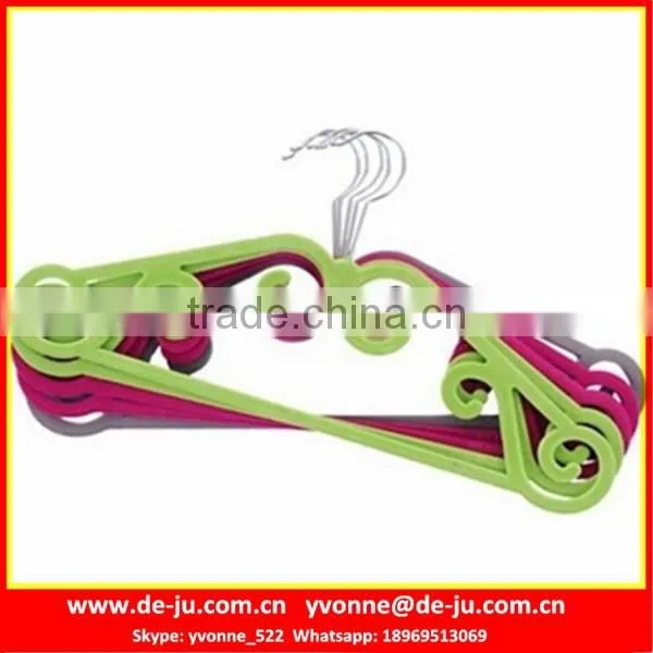Heart Shape Indoor Flocked Cloth Hanger