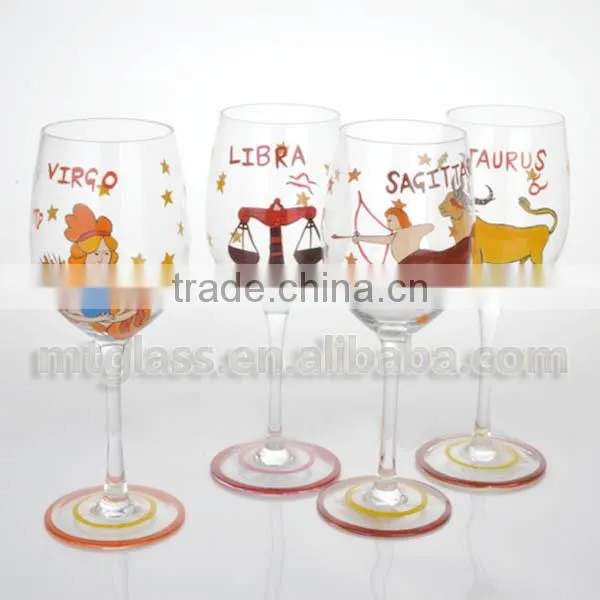 Set of 4 pcs 2015 New design christmas painted wine glass gift packing