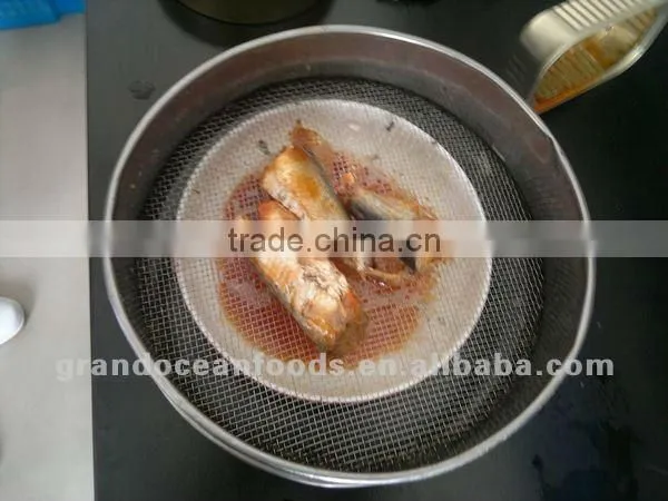 canned sardine in tomato sauce