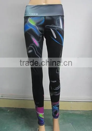 New Pattern Women Printed Legging Sport Tight Wear Sublimation Yoga Pants in Custom