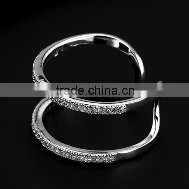 Women's Simple Fashion CZ Stone Gypsy Setting Copper Alloy Ring With Rhodium Plating