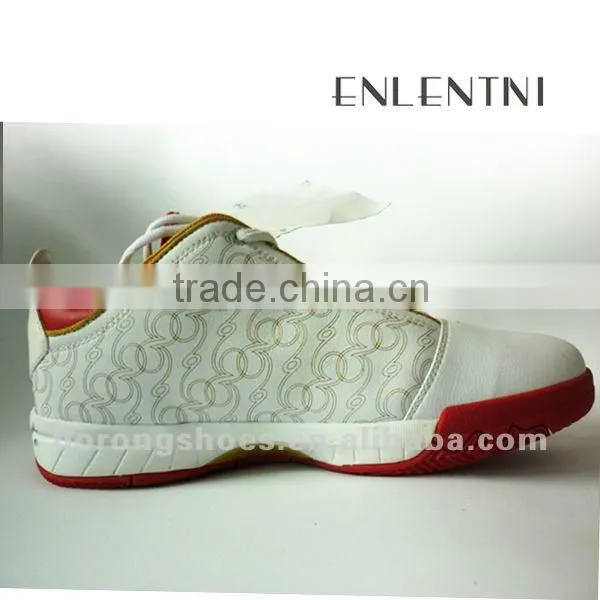 Wholesale brand basketball shoe for man