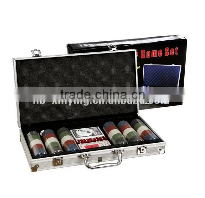 Hign quality 300PCS Poker Chips Set Fun Playing Aluminum Case Cards Game